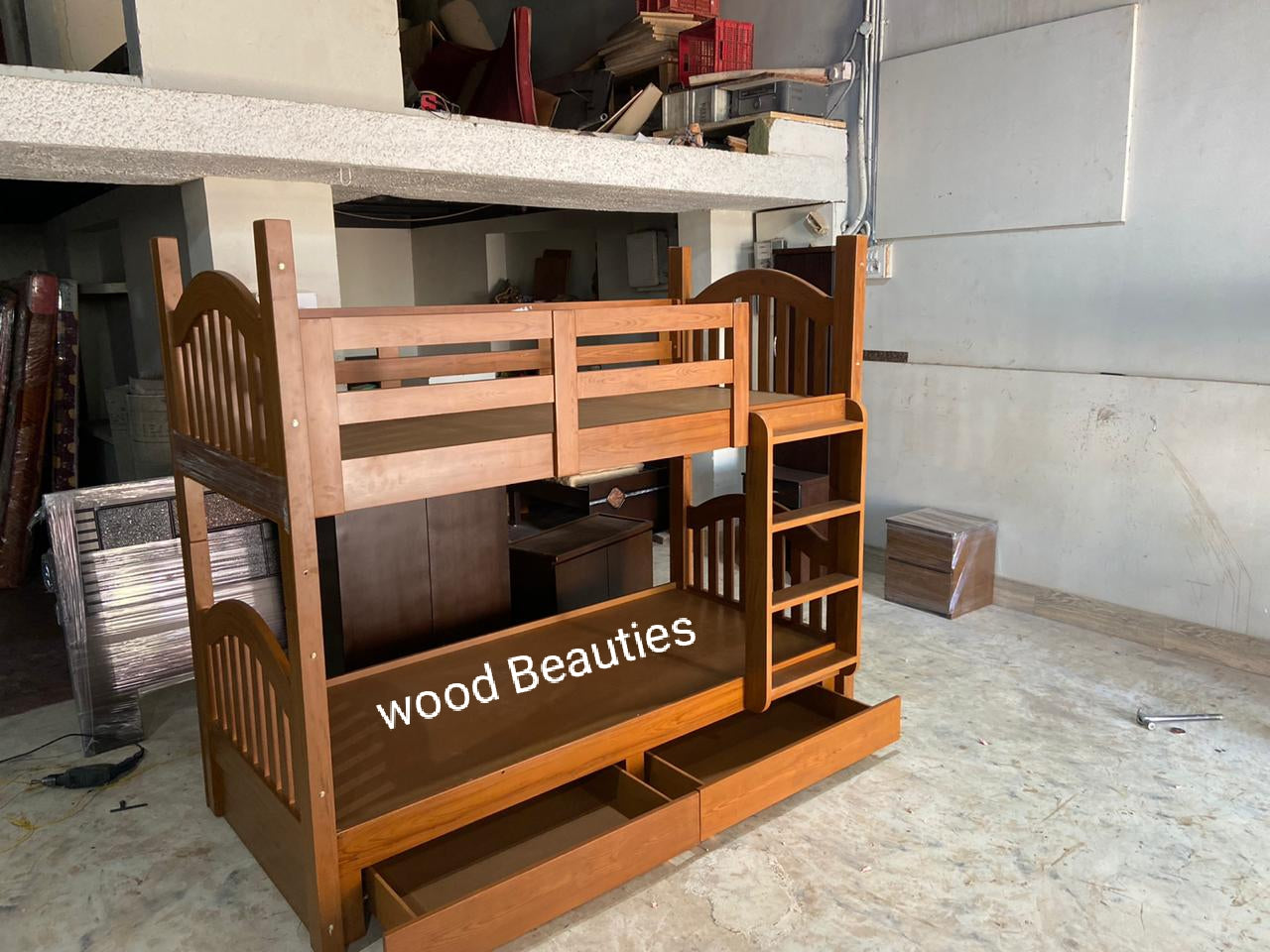 Wooden Bunk Bed Separable into Two Single Beds