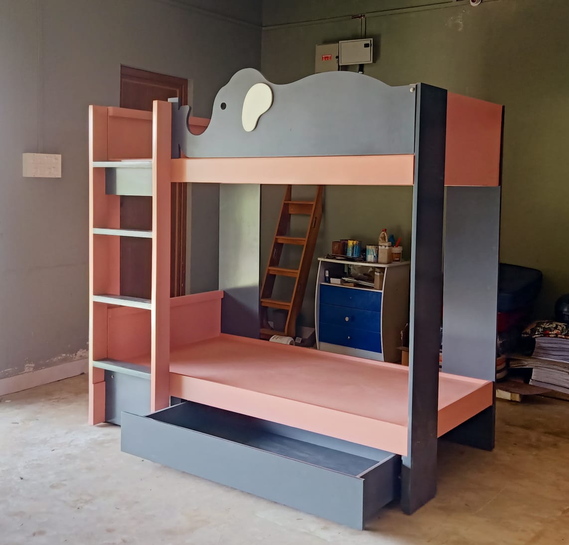 Elephant bunk Bed