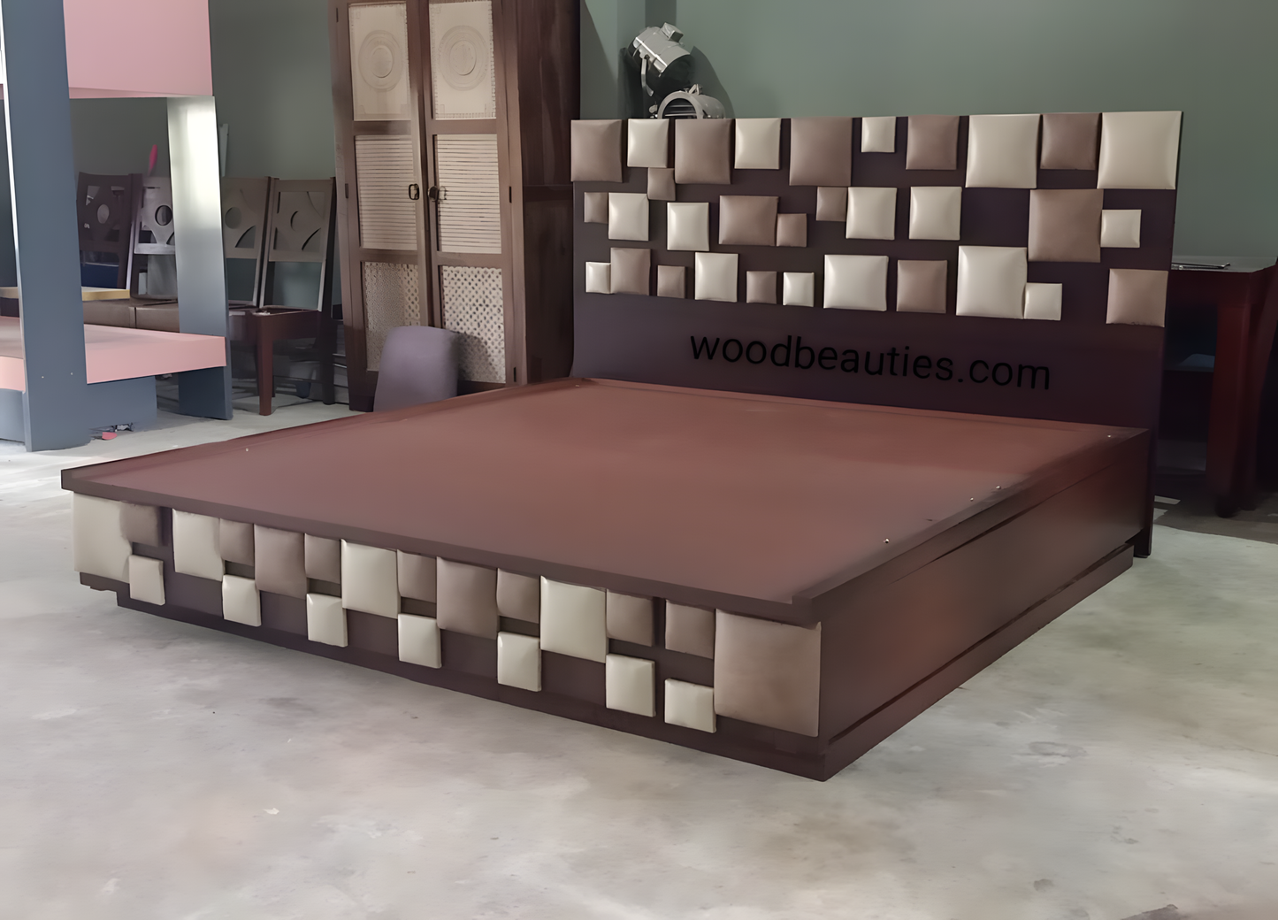 Chester King Size Bed