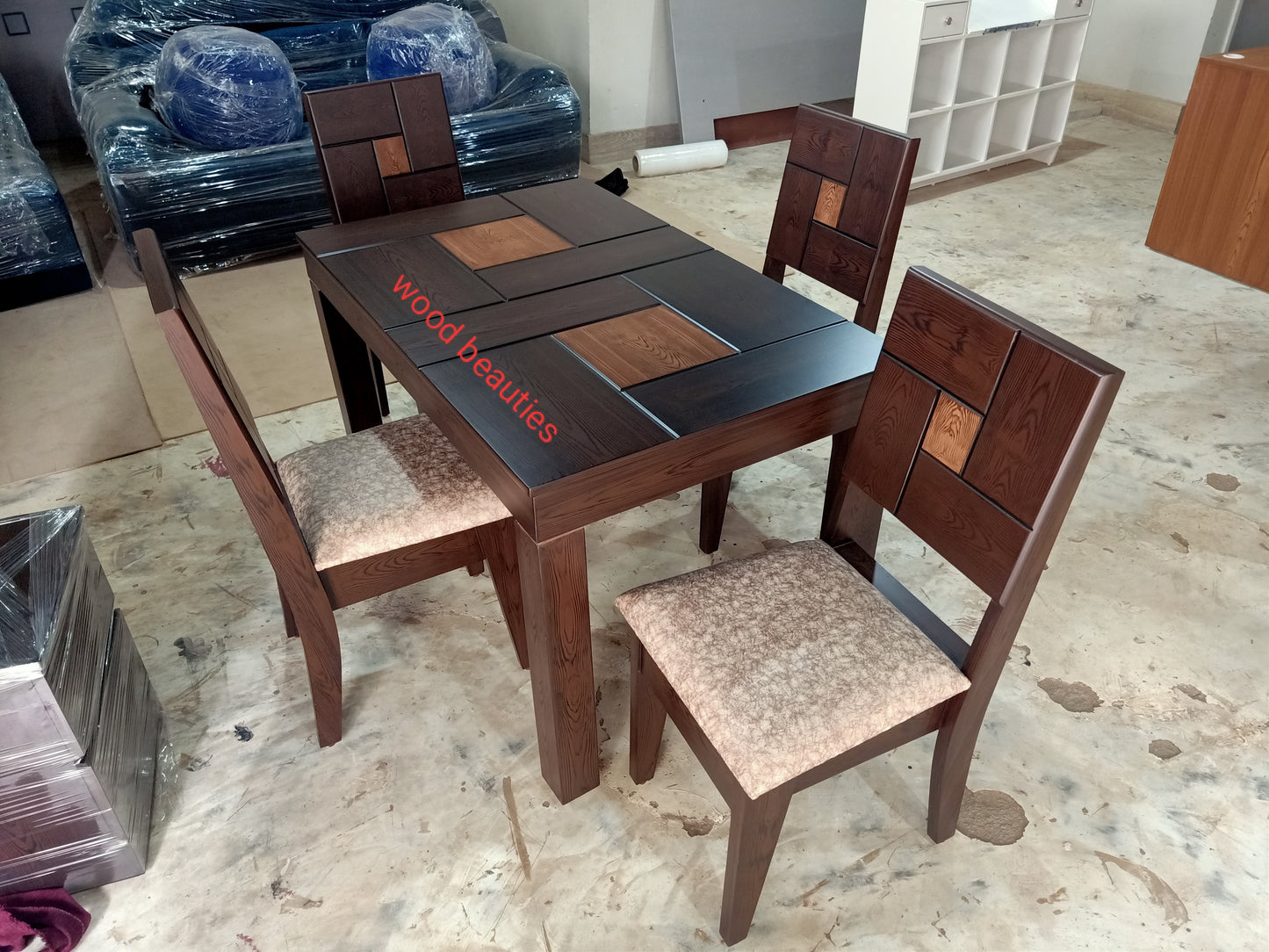 Four-Seater Dining Set