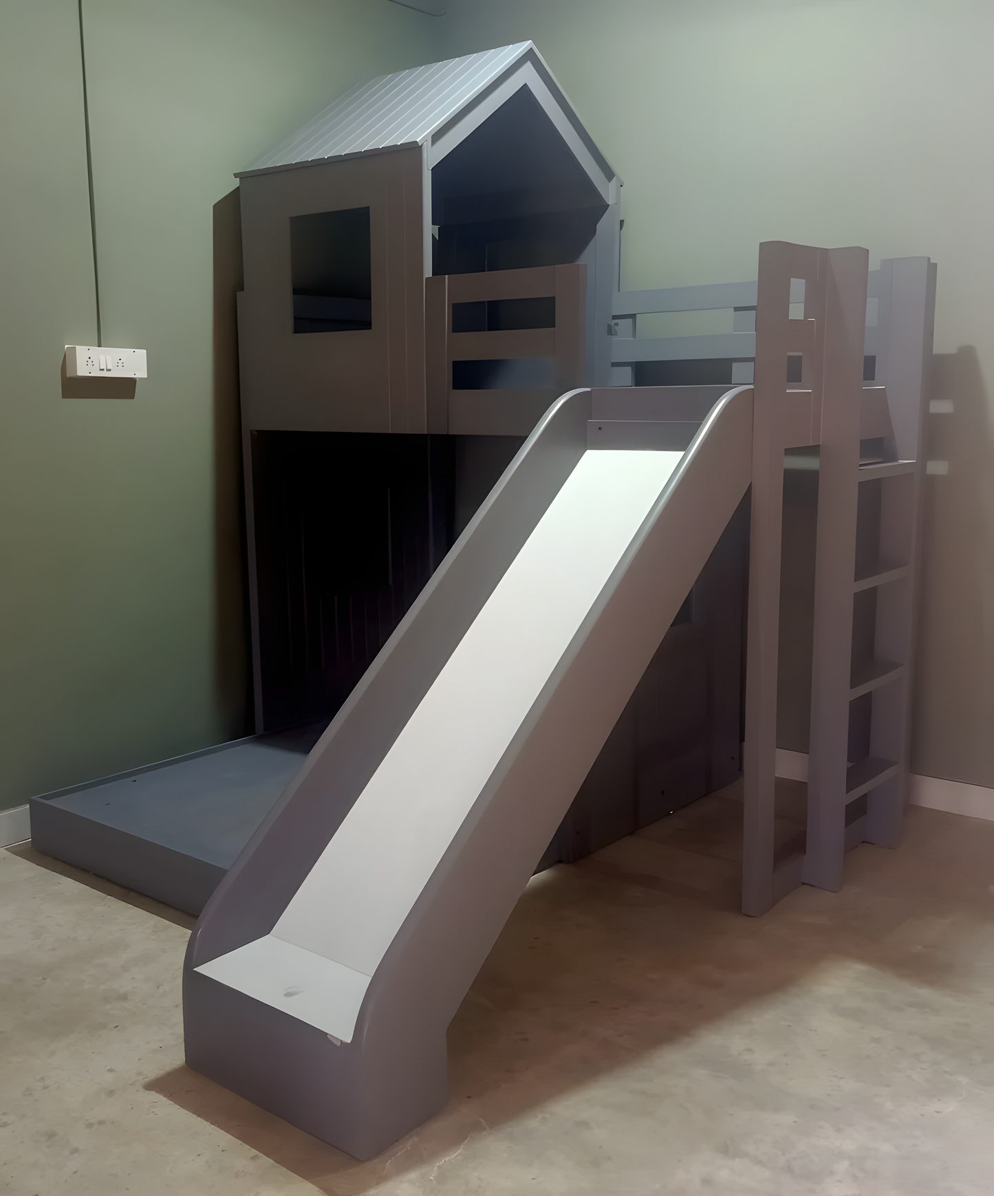 House Bunk Bed with Slide
