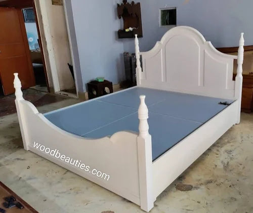 Dico white cot